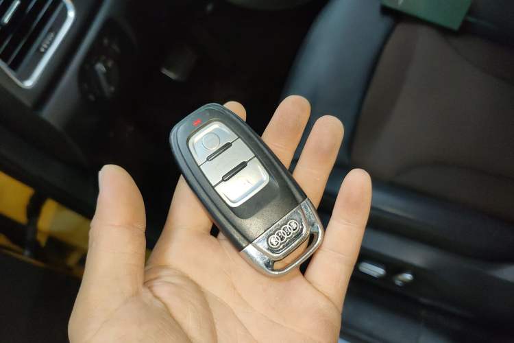 Used Audi Q3 2016 35 TFSI Fashion Model
