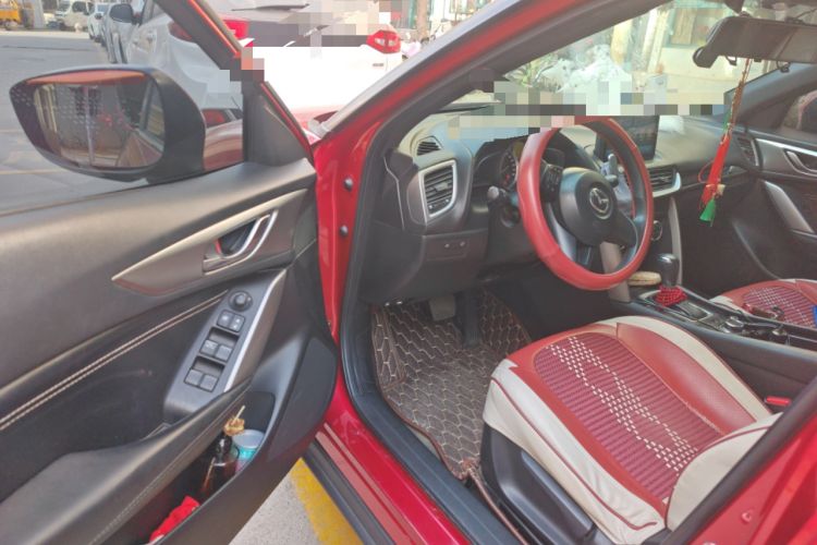 Used Mazda CX-4 2016 2.0L Automatic 2WD Blue Sky Dynamic Edition