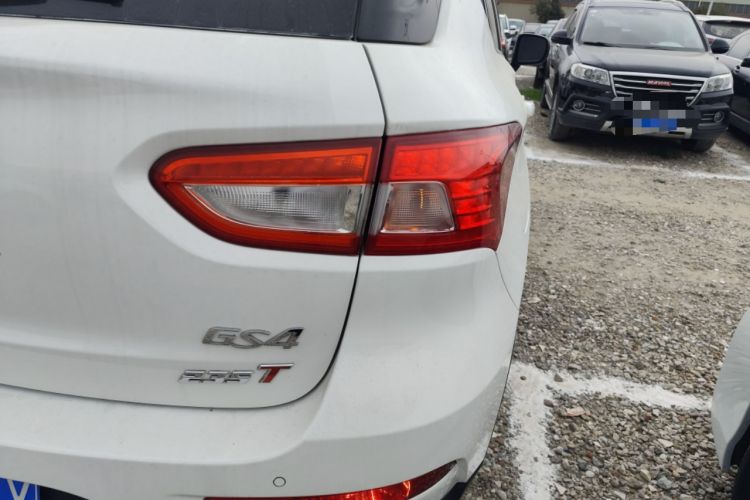 Used GAC Trumpchi GS4 2017 235T Automatic Two-Wheel Drive Elite Edition Right Rear Taillight