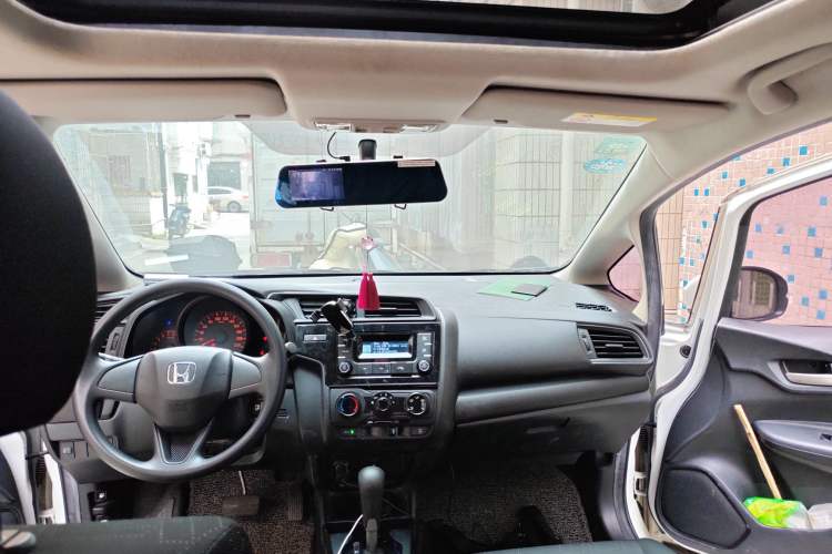 Used Honda Fit 2018 1.5L CVT Comfort Sunroof Version