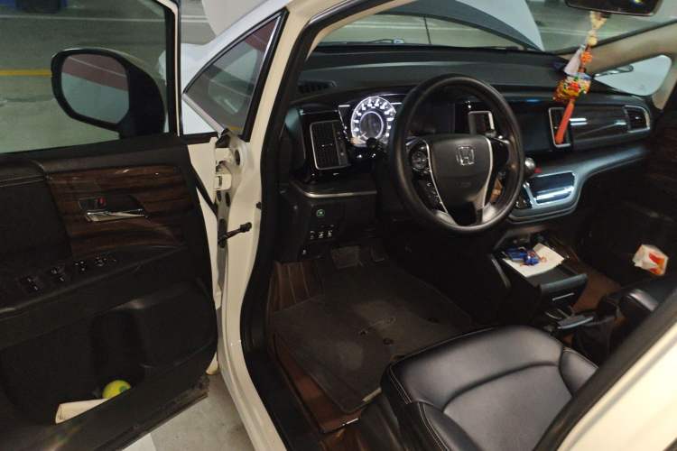 Used Honda Elysion 2016 2.4L Classic Edition