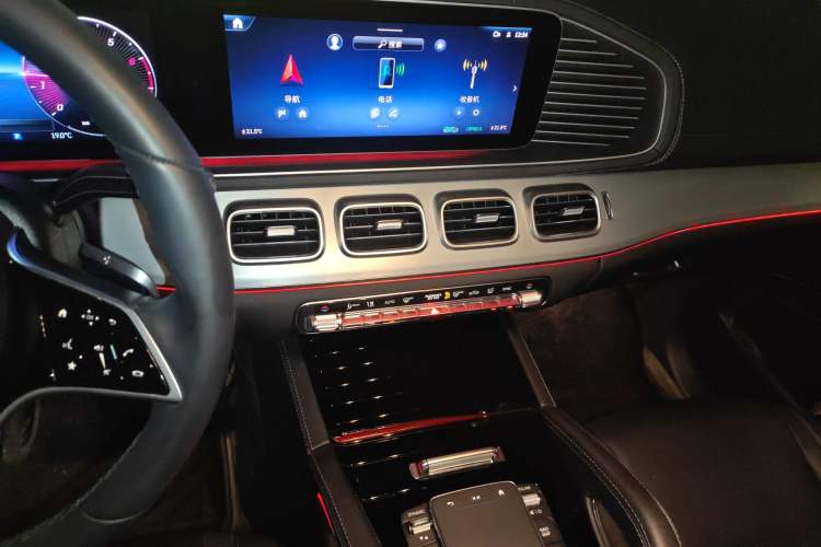 Used Mercedes-Benz GLE Coupe 2024 GLE 350 4MATIC Coupe SUV Luxury Model Audio And AC Panel