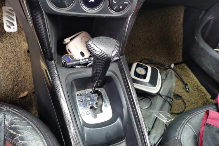 Used Citroen C3-XR 2015 1.6THP Automatic Smart Model Gear Lever