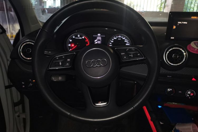 Used Audi Q2L 2018 35 TFSI Launch Exclusive Edition China VI