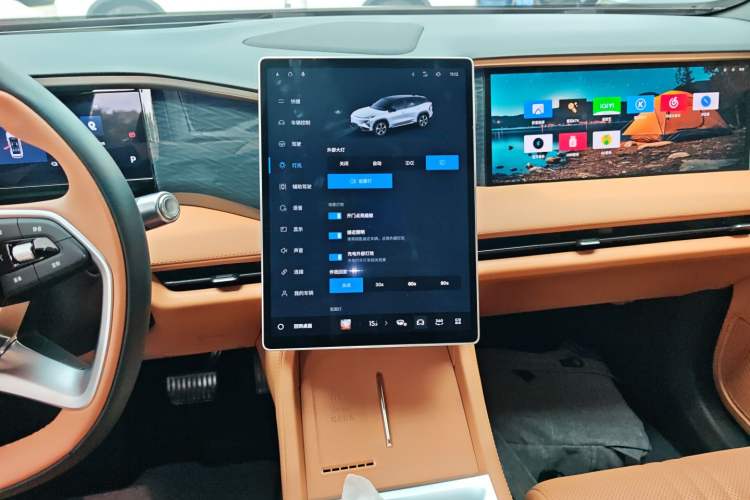 Used Geely Galaxy L7 2025 EM-i 115km Exploration+ Edition Audio And AC Panel