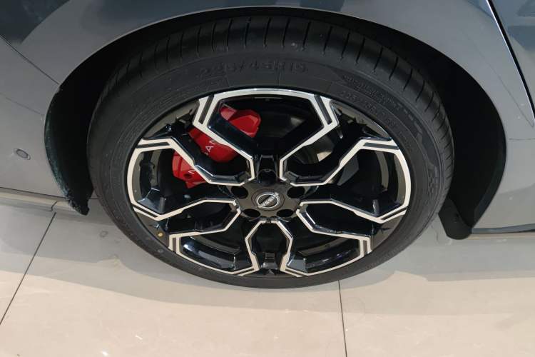 Used Nissan N7 2025 625 Max
