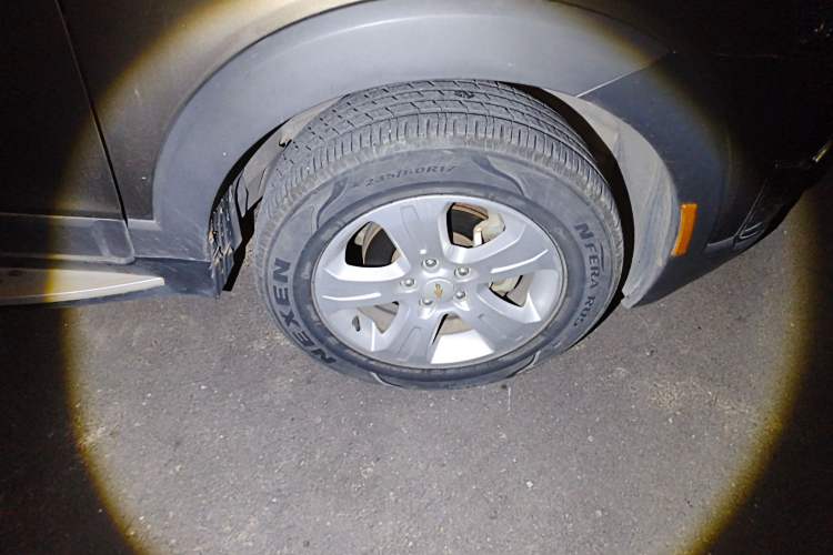 Used Chevrolet Captiva 2015 2.4L Two-Wheel Drive Urban Version 7 Seats