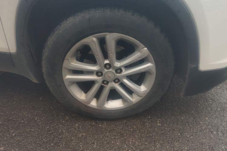 Used Chevrolet Trax 2016 1.4T Automatic Two-Wheel Drive Comfort Version with Sunroof
