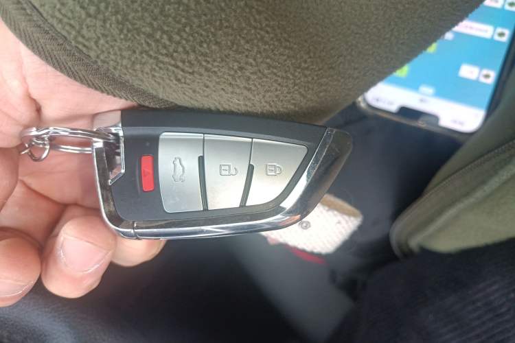 Used Geely Auto Vision S1 2018 1.4T CVT FENGXING Model Interior 1