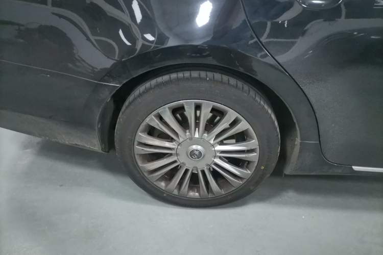 Used Hongqi H7 2018 2.0T Elite Edition