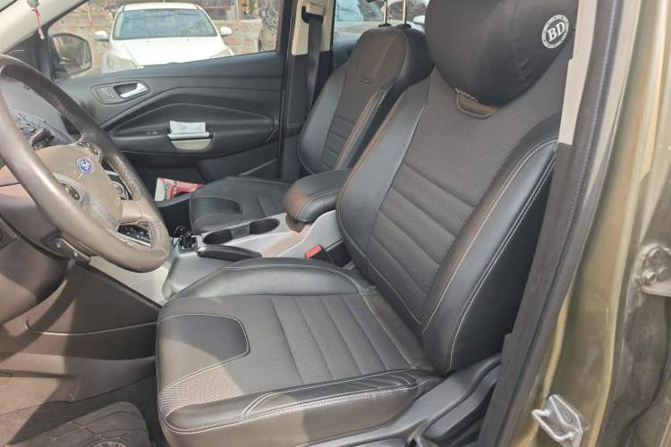 Used Ford Kuga 2015 1.5L GTDi Two-Wheel Drive Fashion Edition