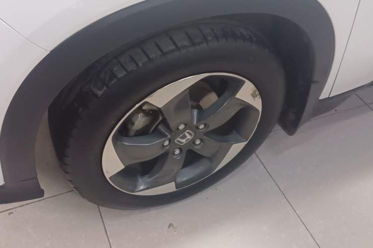 Used Honda Vezel 2015 1.8L CVT 2WD Luxury Model