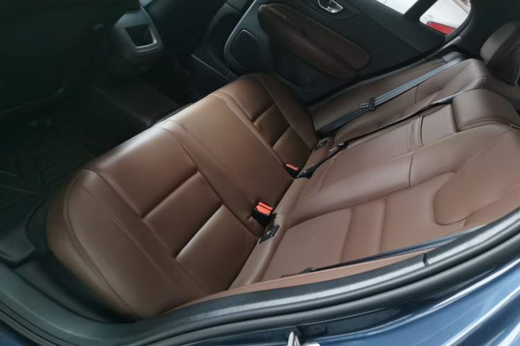 Used Volvo S60 2023 B4 Zhiyi Luxury Edition