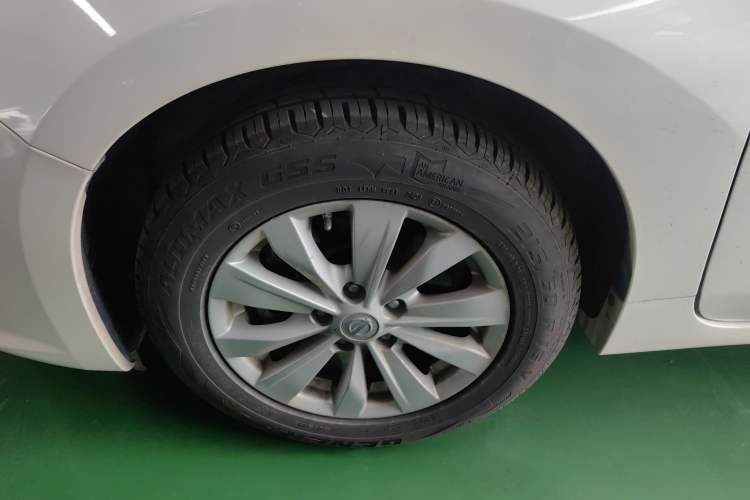 Used Nissan Teana 2016 Revised Version 2.0L XL Comfort Edition Left Front Wheel Hub