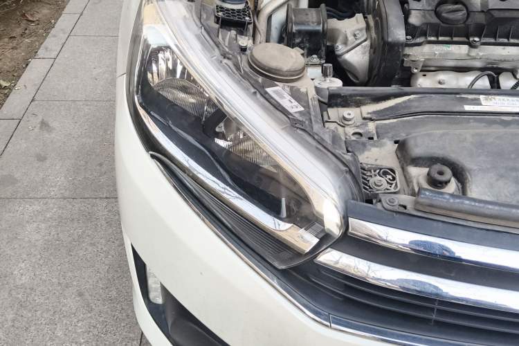 Used Citroen C4 Sega 2018 1.6L Manual Luxury Model
