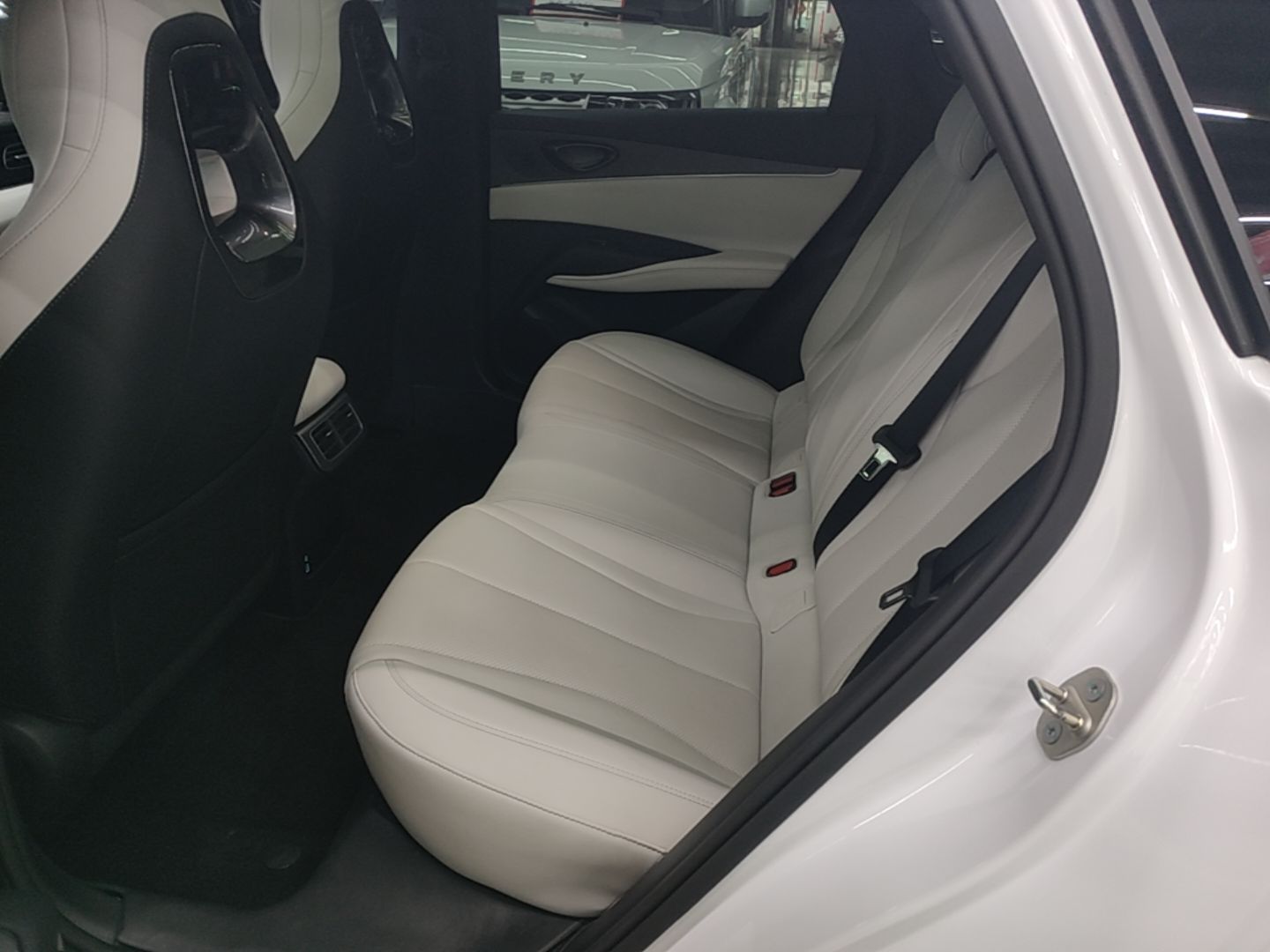 BYD Seal 06 New Energy 2024 DM-i 120KM Prestige Model — снимка 20