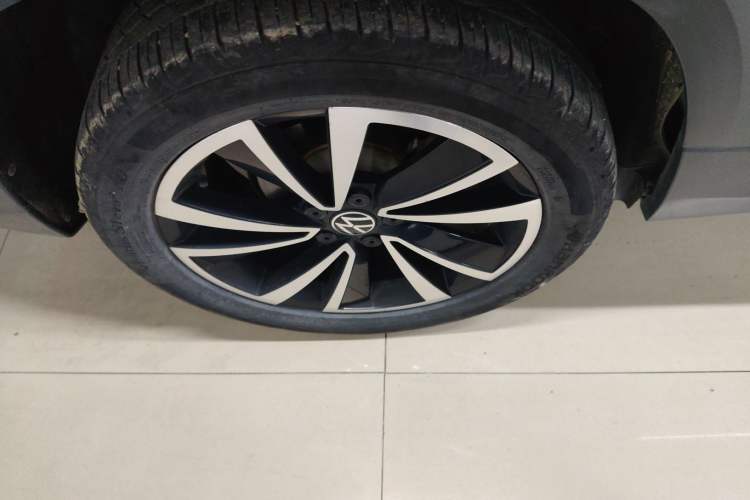 Used Volkswagen Tharu 2021 280TSI Two-Wheel-Drive Luxury Plus Edition
