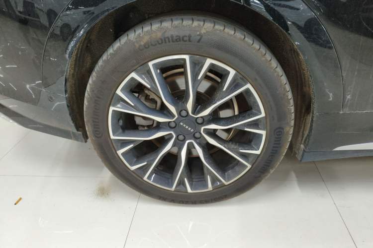 Used Zeekr 7X 2025 100 kWh Long-Range Rear-Wheel Drive with Intelligent Driving Features Exterior 8