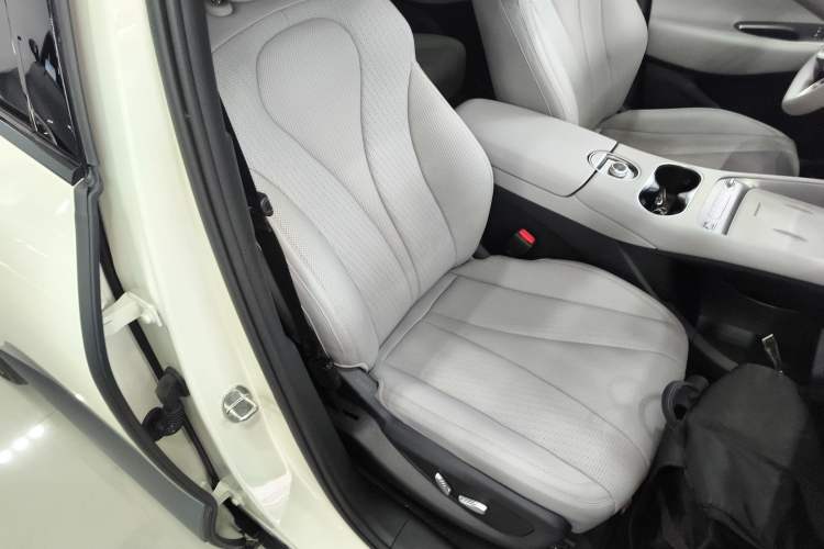 Used BYD Sealion 06 New Energy 2025 Model EV 605 Navigation Plus Edition
