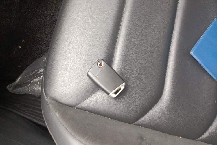 Used Volkswagen Tiguan L 2018 330TSI Automatic Two-Wheel Drive Luxury Edition Interior 1