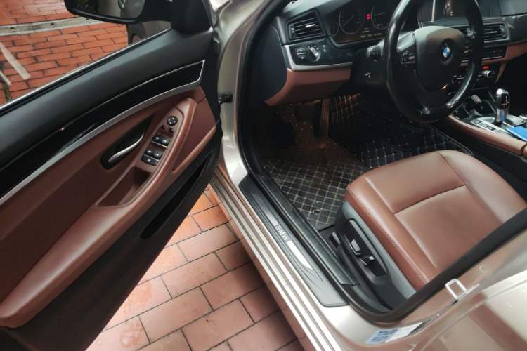 Used BMW 5 Series 2017 520Li Elegant Edition Driver Seat