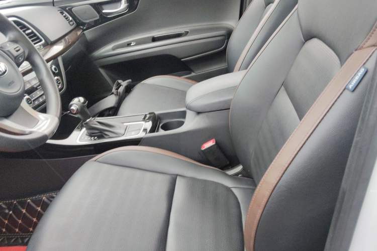 Used Kia K3 (Kai Shen) 2017 1.8L Automatic GLS Left Front Seat