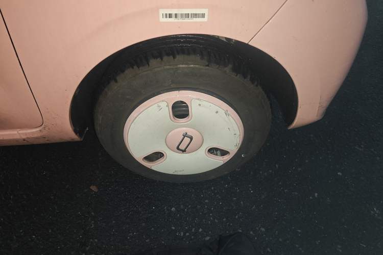 Used Bestune Pony 2025 222km Range Agile Horse Right Front Wheel Hub