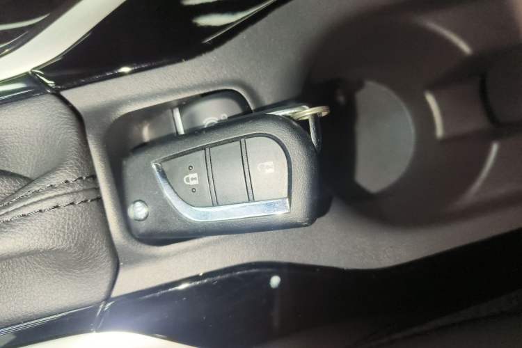 Used Toyota FRONTLANDER 2024 2.0L CVT Elite Plus Edition