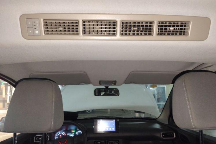 Used Wuling Hongguang New Energy 2024 All-Electric Model 300KM Standard Version
