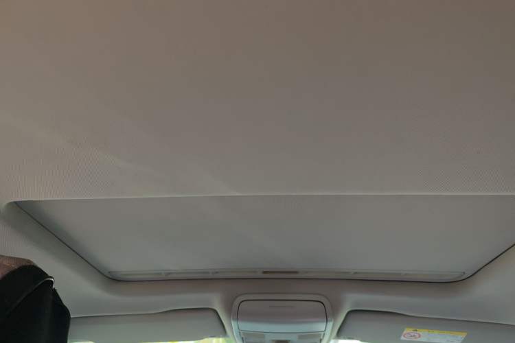 Used Volkswagen Sagitar 2018 280TSI DSG Comfort Model Headliner