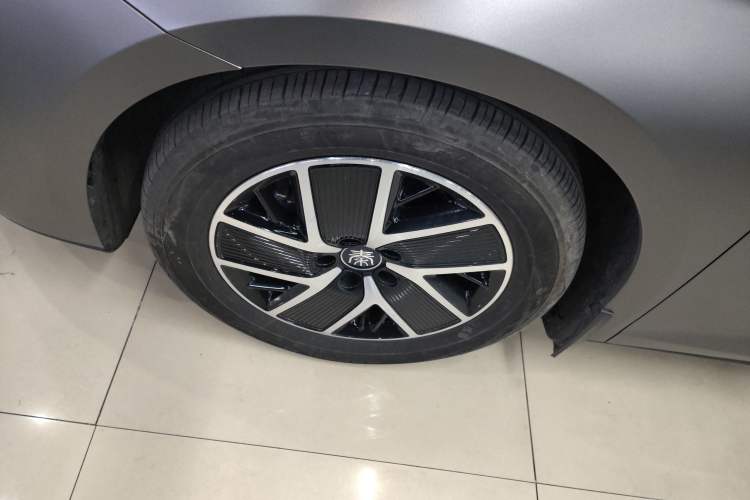 Used BYD Qin L 2024 DM-i 80KM Beyond Model
