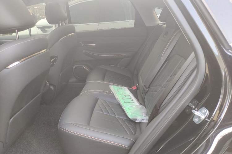 Used Baojun Enjoy 2025 Plug-in Hybrid 140km Luxury Edition