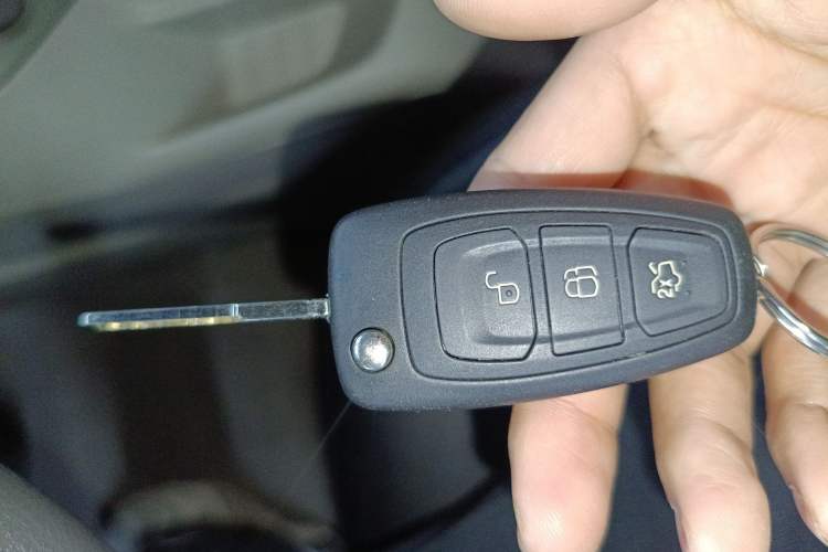 Used Ford Focus 2012 Sedan 1.6L Automatic Comfort Model