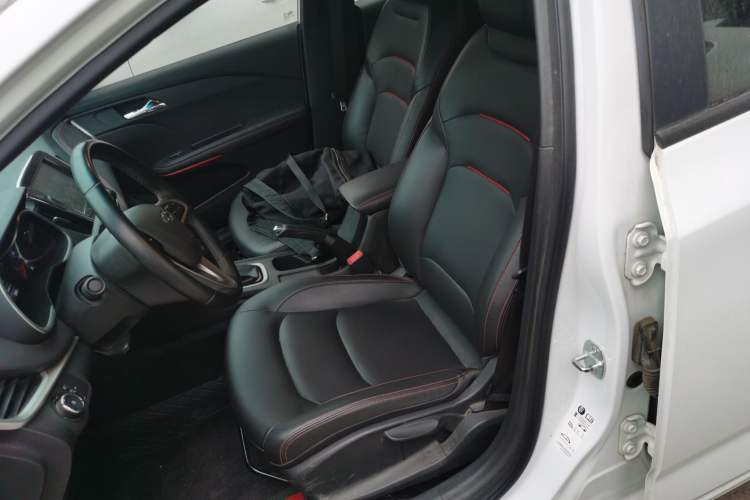 Used Chevrolet Monza 2019 RS 330T Automatic Comfort Edition China VI Standard Left Front Seat