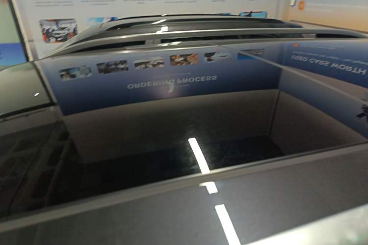 Used Volkswagen Tayron 2023 280TSI Two-Wheel-Drive Luxury Plus Advanced Version Roof