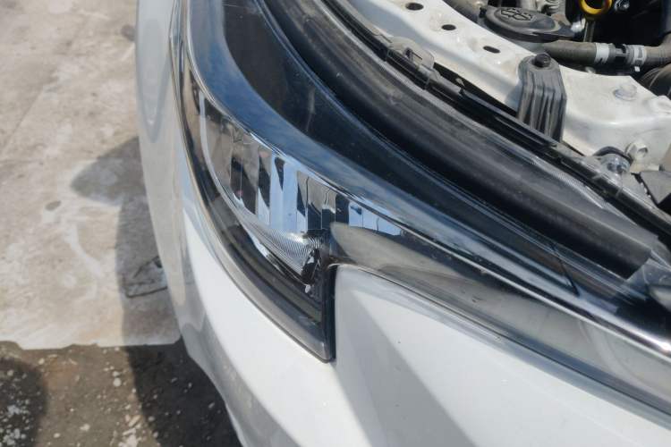 Used Toyota Levin 2023 Smart Electric Hybrid Dual-Engine 1.8L Leading Edition Right Front Headlight