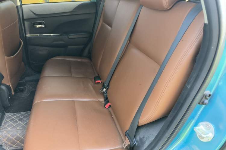 Used Mitsubishi ASX 2011 2.0 Front-Wheel-Drive Xuan Yue Version