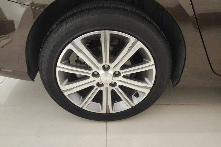 Used Peugeot 408 2016 1.6T Automatic Luxury Edition
