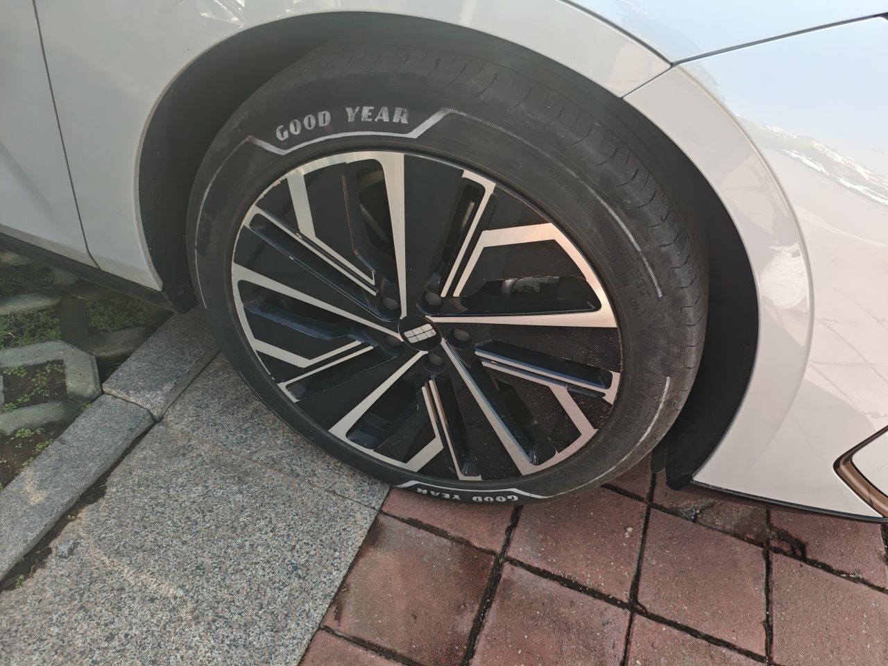 Geely Galaxy E8 2024 665 km Range Rear-Drive Starship Long-Range Version — снимка 5