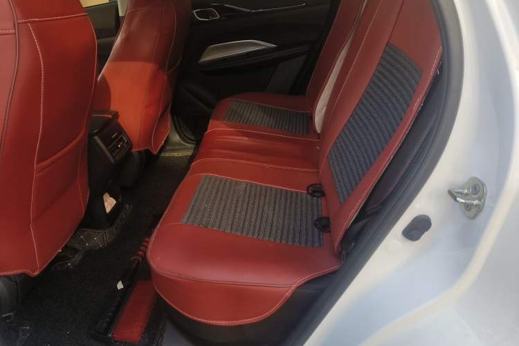 Used Oshan Z6 2023 Blue Whale 1.5T DCT Smart Enjoyment Model
