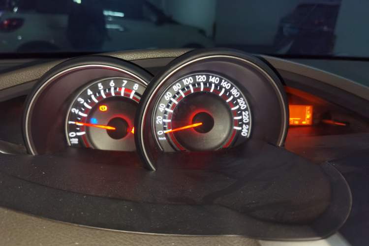 Used Toyota Verso 2014 Starlight 180E CVT Elite Edition