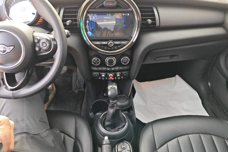 Used MINI MINI 2016 1.2T ONE Pioneer Edition