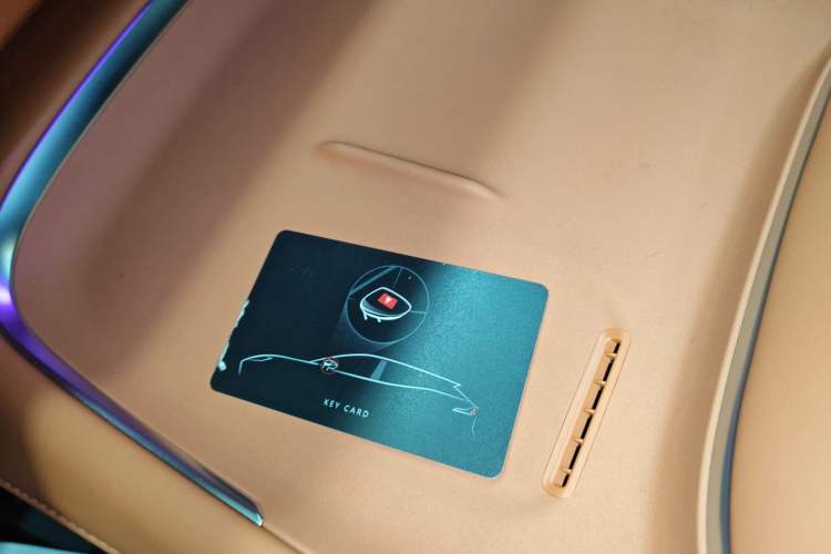 Used Deepal S07 2025 215Max Huawei Qiankun Intelligent Driving ADS SE Range-Extended Version