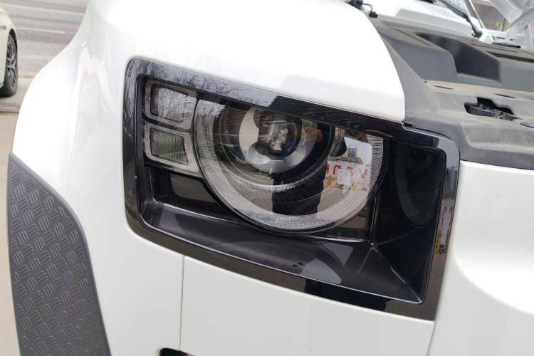 Used Land Rover Defender 2024 110 3.0T P400 Dark Edition