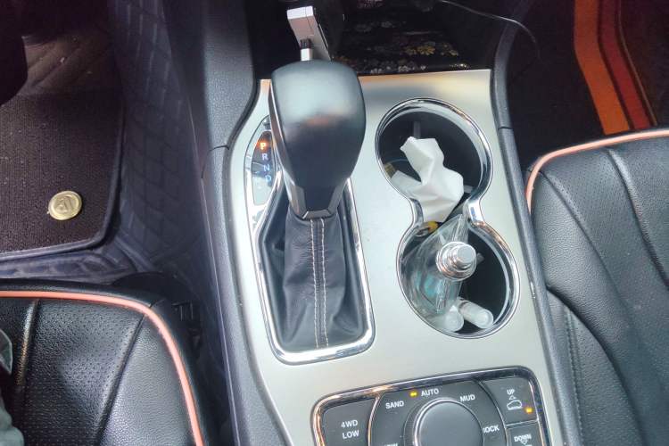 Used Jeep Grand Cherokee 2017 3.6L Luxury Navigation Edition
