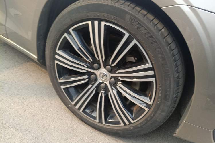 Used Volvo S60 2020 T4 Zhiyuan Luxury Edition