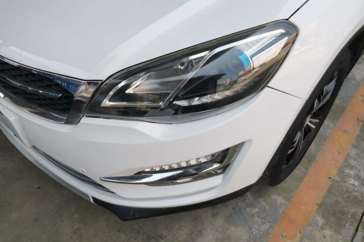 Used Zotye Domy X5 2017 Classic Edition 1.5T CVT Supreme Model
