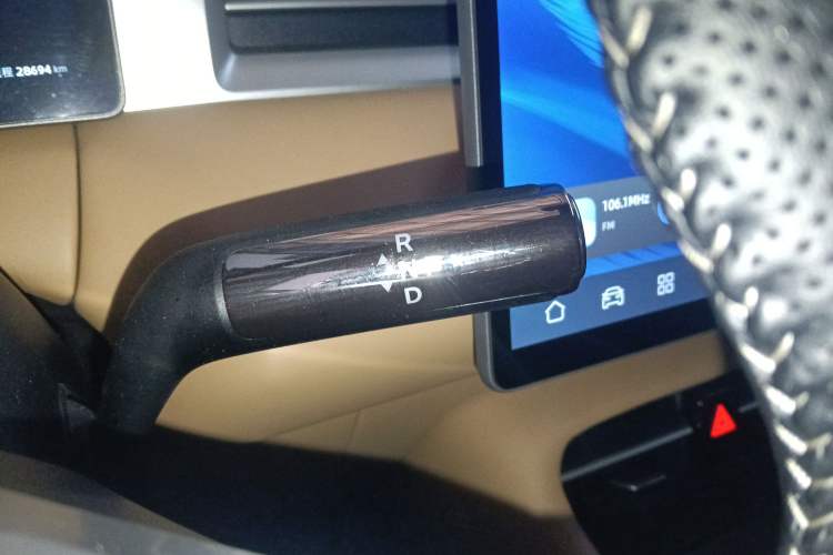 Used Landian E5 PLUS 2025 165 km Long-Range Version 7 Seats