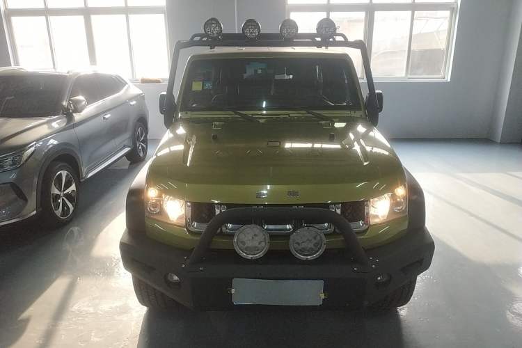 Used BAIC Off-Road BJ40 2016 40L 2.3T Automatic All-Wheel Drive Premium Edition