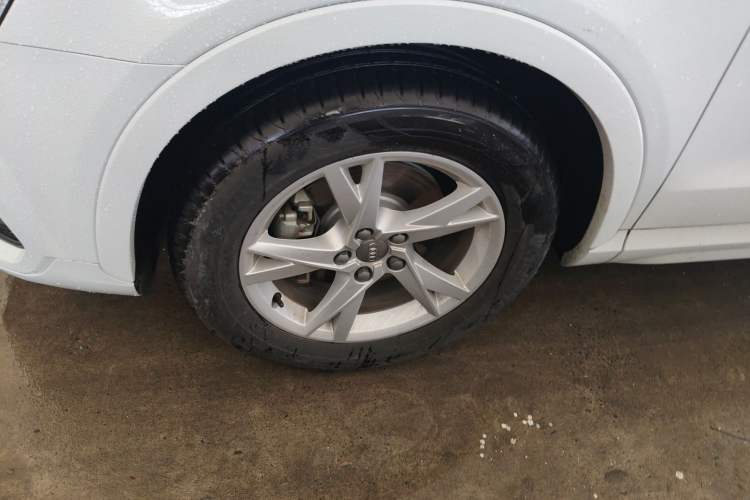 Used Audi Q3 2016 35 TFSI Fashion Model
